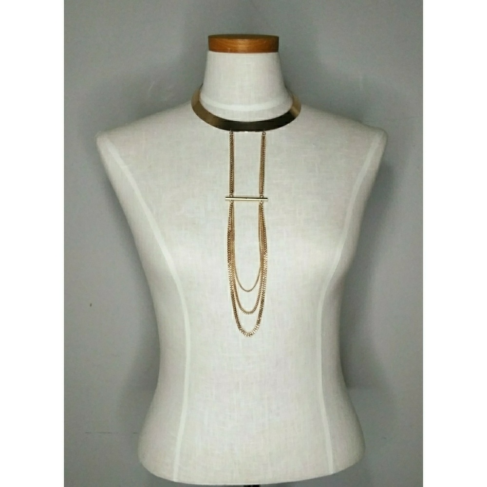 Statement Necklace - Picture 1 of 3